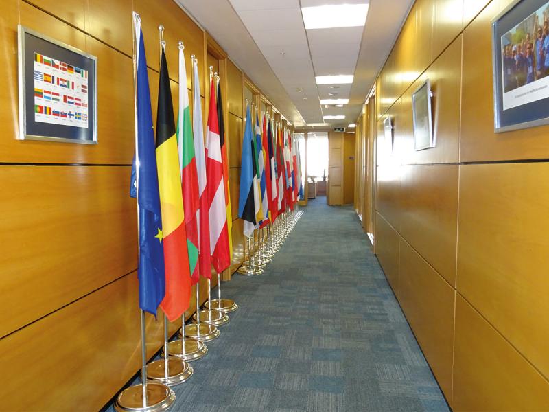 Mâts drapeaux 6m placés par nos soins (Belgique, Luxembourg)