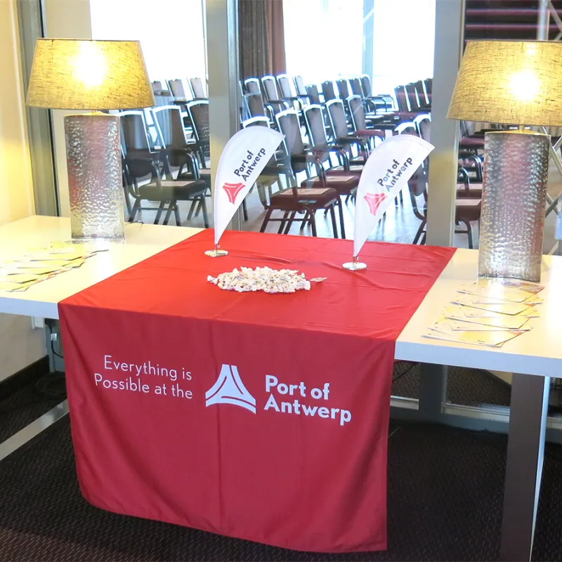 Bedrukte tafelloper voor Port of Antwerp