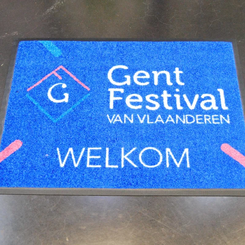 Tapis avec personnalisation, tapis anti-salissure avec logo, un véritable outil de communication!