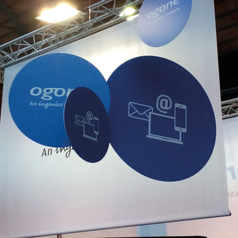 De bedrukte panelen of borden van Brandspot kunnen gebruikt worden als signalisatie, informatiebord, of gewoon om je logo tentoon te stellen