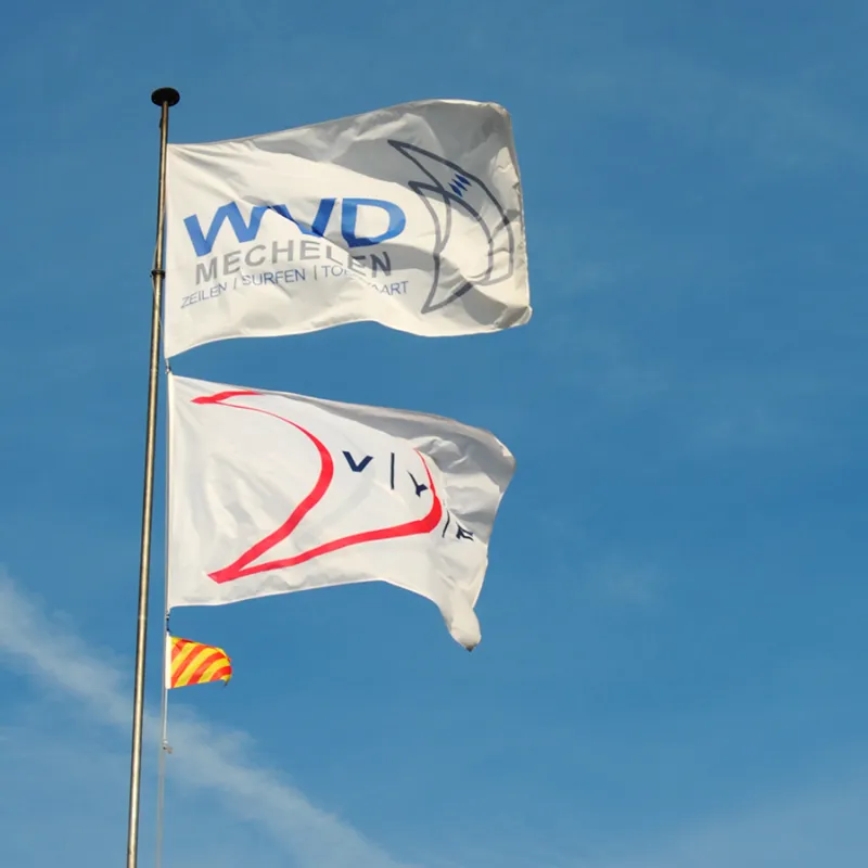 Vlaggen met je branding