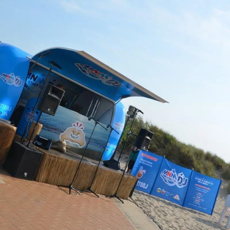 Bedrukte strandschermen strandzeil