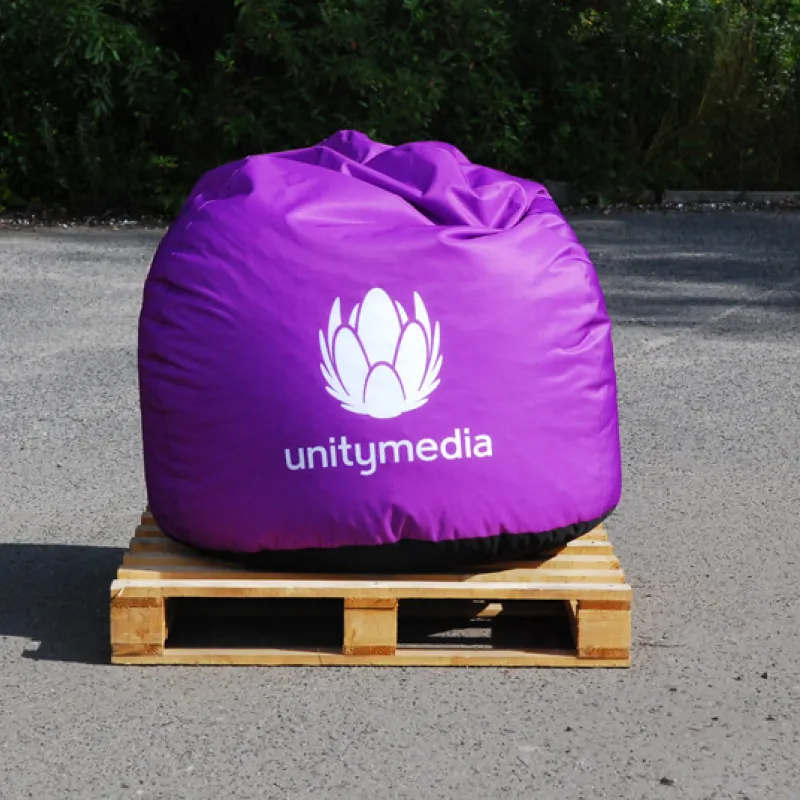 Whether restaurant, terrace, café or event, these promotional bean bags will not go unnoticed.