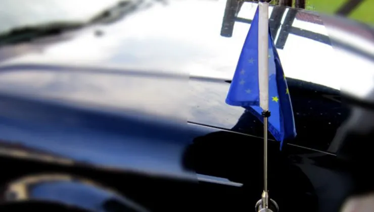 Car flag poles diplomatic