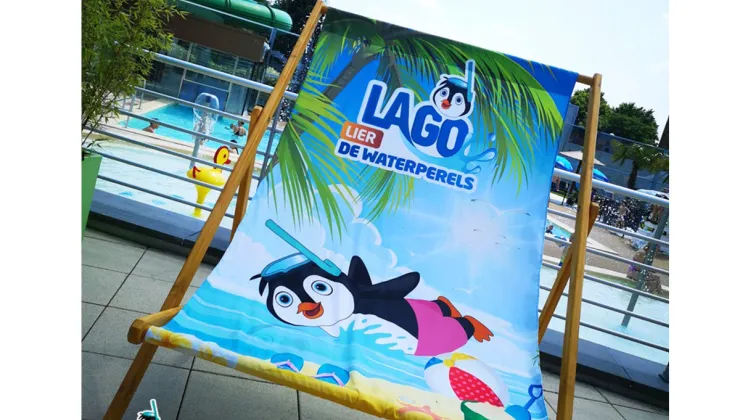 Giant Deckchair XXL with fully printed surface