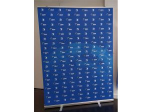 Roll up banner