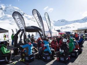 Sitting cube with unique folding system