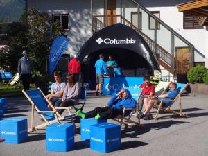 Sitting cube with unique folding system