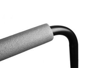 Le 'Easy Bench' est un banc  personalisé et facile à plier et à transporter.