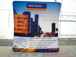 De Flexwall is de nieuwste generatie beurswanden met meesterlijk bedrukte textieldoeken in een slim aluminium profiel. 
