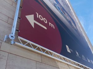 KBR spandoek in kader