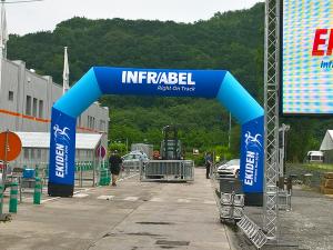 start finish publiboog bedrukt gebrand met eigen logo