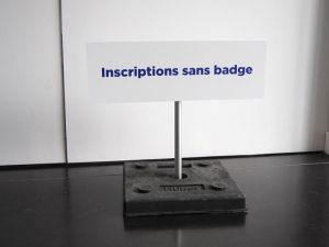 De bedrukte panelen of borden van Brandspot kunnen gebruikt worden als signalisatie, informatiebord, of gewoon om je logo tentoon te stellen