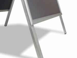 Stoepbord A frame, een dubbelzijdig reclamebord, ideaal voor professionele presentatie van informatie, posters