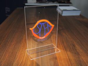 Transparante sticker in vorm gesneden