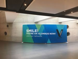 De Flexwall is de nieuwste generatie beurswanden met meesterlijk bedrukte textieldoeken in een slim aluminium profiel. 