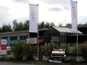 bedrukte en gepersonaliseerde vlaggen kopen, wimpels met logo en eigen opdruk