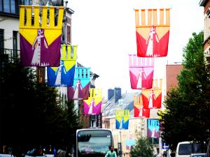 bedrukte en gepersonaliseerde vlaggen kopen, wimpels met logo en eigen opdruk