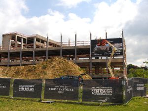 Bache perforée, kakémono pour barrière Heras, promotion event ou chantier